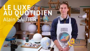 Agence Économique Régionale : Portrait d'un Créateur de Globe Terrestre